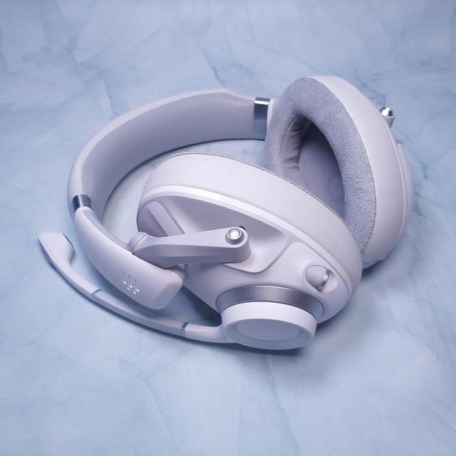 轻松听声辨位，沉浸游戏体验：EPOS音珀H6PRO头戴式耳机