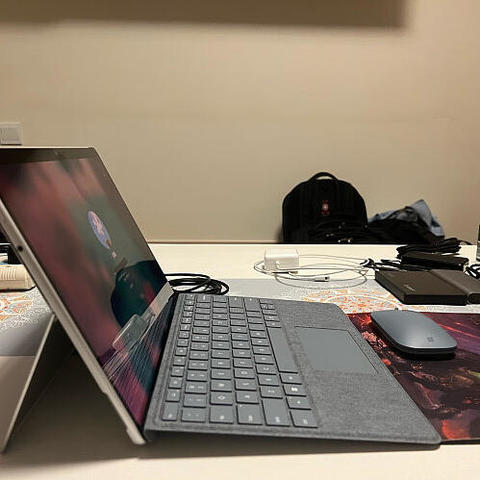 今年 618  微软Surface Pro 8 二合一平板电脑还值得购买吗？