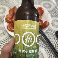 海底捞不仅有啤酒，火锅也是不错的