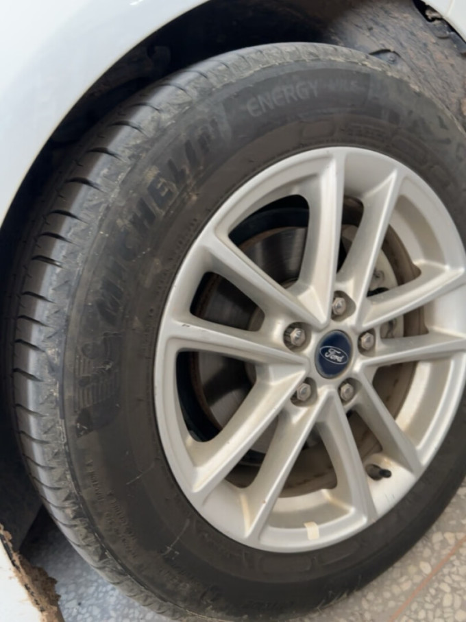 2023-06-21 15:53:55米其林轮胎确实可以,安装上之后跑起来胎噪下降了