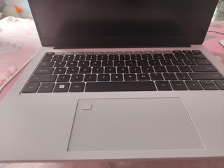 这个高颜值笔记本电脑，是谁不心动？