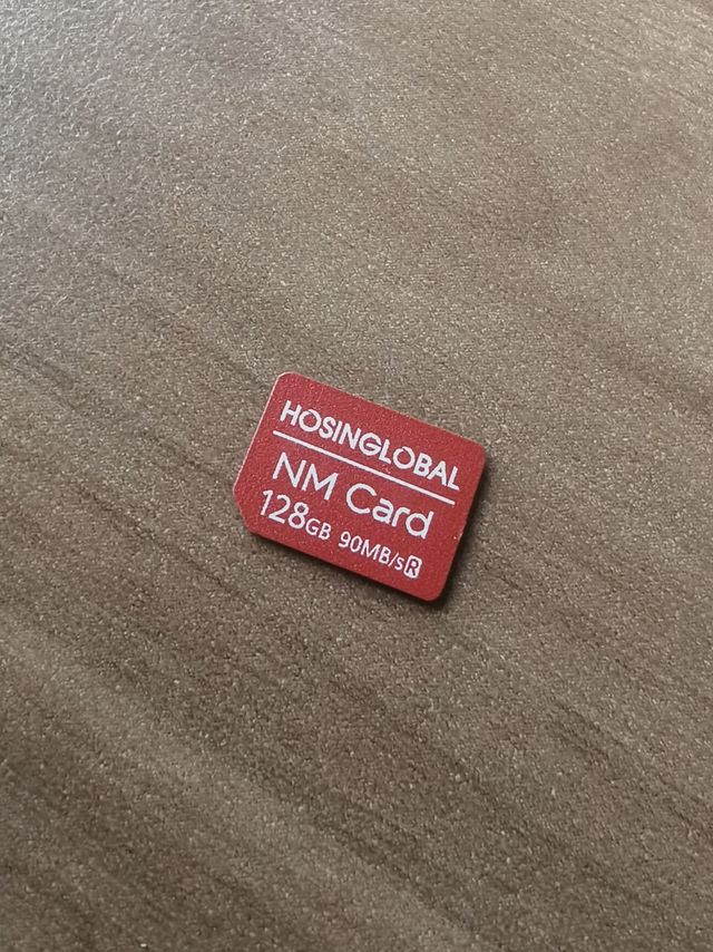 华为手机专用的NM存储卡