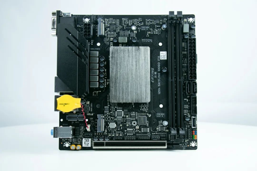 集成 i9-12900HK 处理器：尔英科技推出新款 G660i ITX 主板