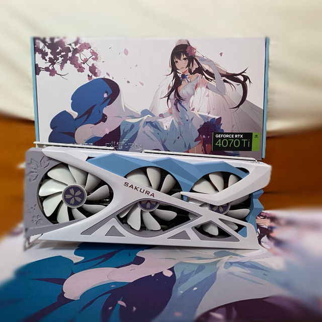 盈通RTX 4070Ti 12G D6X 樱瞳花嫁显卡怎么样花嫁颜值碾压市面上一切二 