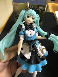 精致生活，初音未来爱丽丝分享