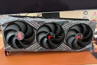 必恩威（PNY）GeForce RTX4090电竞游戏显卡