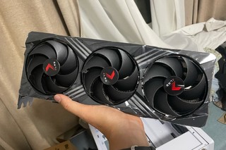 必恩威（PNY）GeForce RTX4090电竞游戏显卡