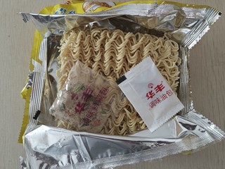 没啥特色但好吃的方便面