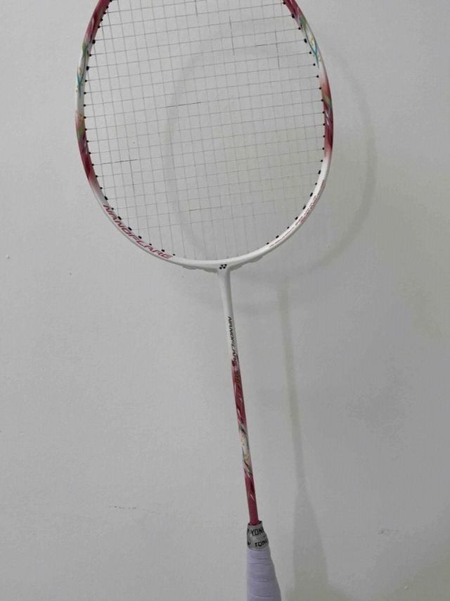 尤尼克斯/YONEX NF70女生羽毛球拍