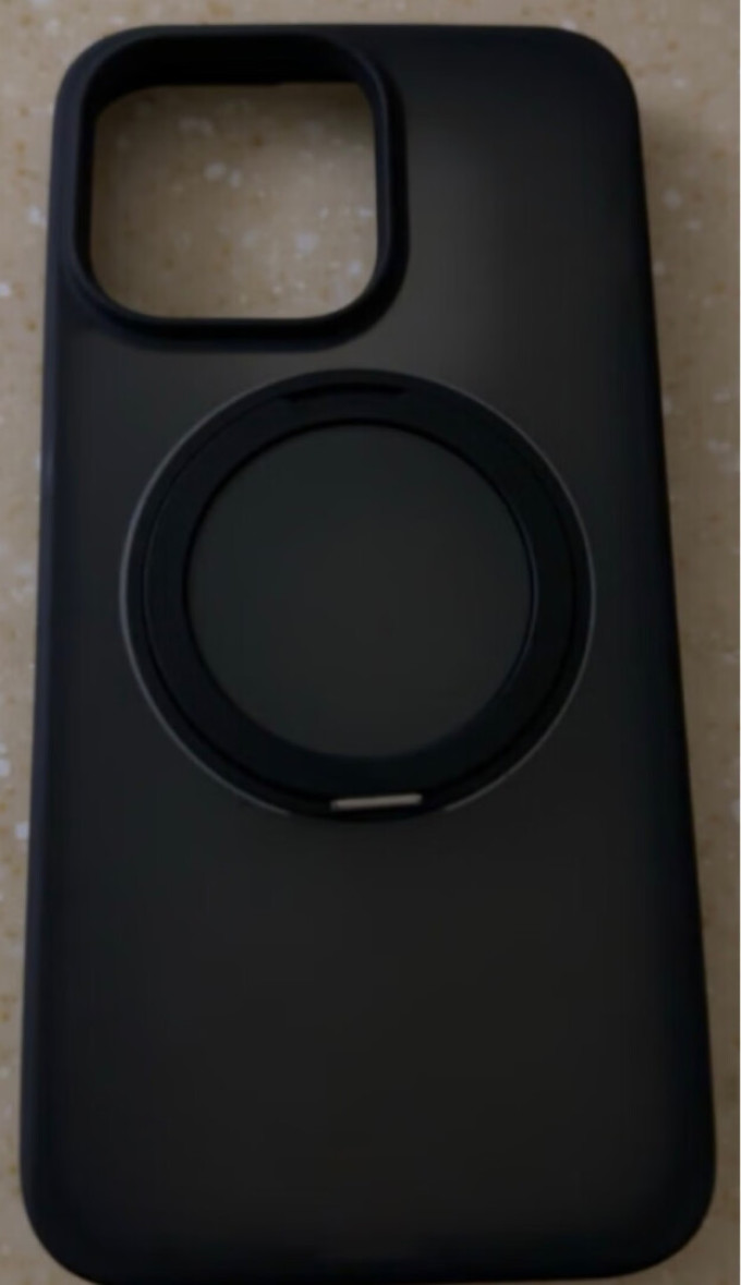 颜色外观:很酷 防摔性:效果很好 适配性:手机包裹很到位 torras图拉斯