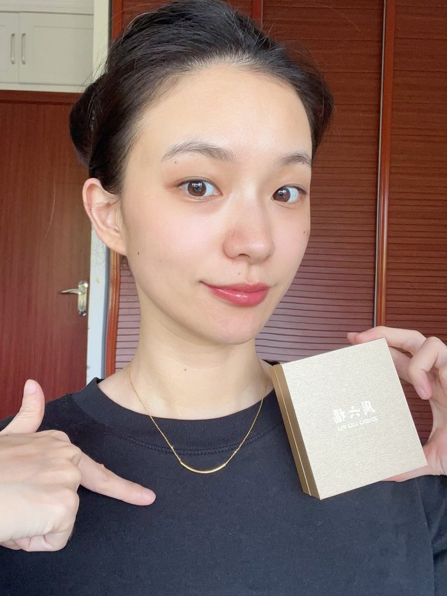 周六福黄金项链也好看啊