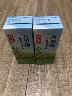 乐纯珍稀拉菲牛乳，蛋白质4.0