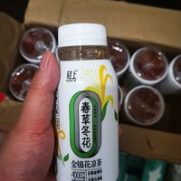 齁甜齁甜的金银花茶