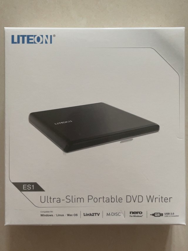 古早的回忆- DVD外置光驱