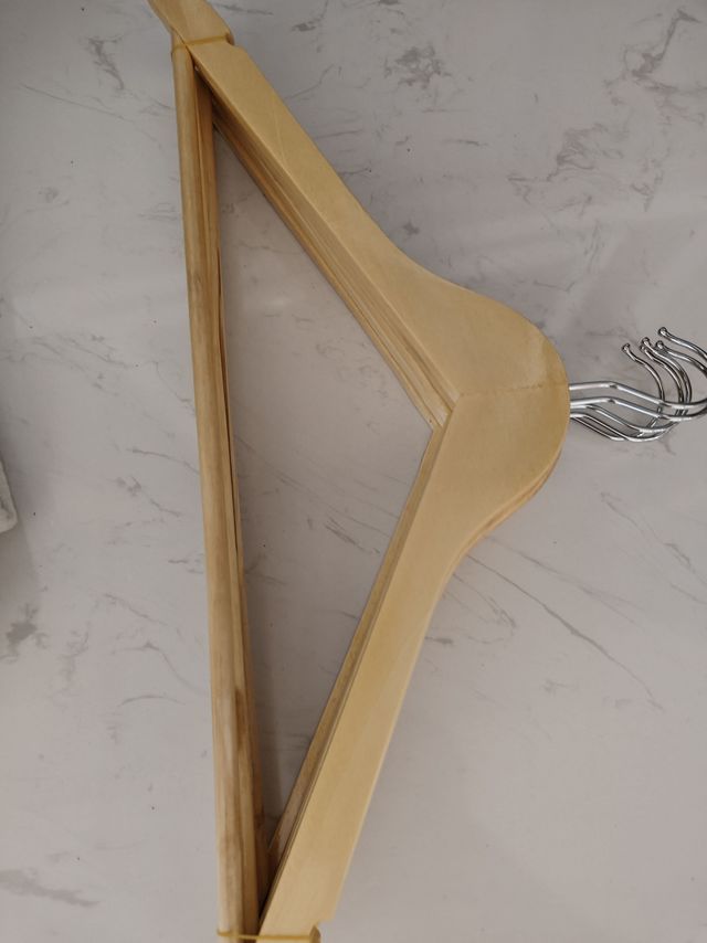 618入手好物3：三特木质衣架