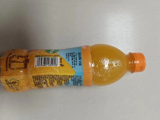 小瓶的果粒橙，也很值得拥有！