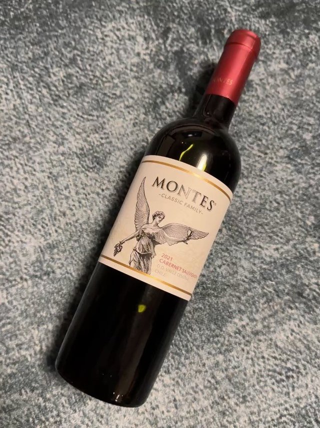 好喝又不贵的蒙特斯赤霞珠葡萄酒