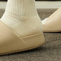 Nike全新拖鞋Calm Slide，夏日拖鞋爆款预定
