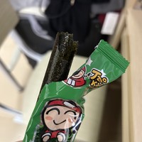 海苔是一种常见的食材，也是许多人喜爱的美食之一﻿