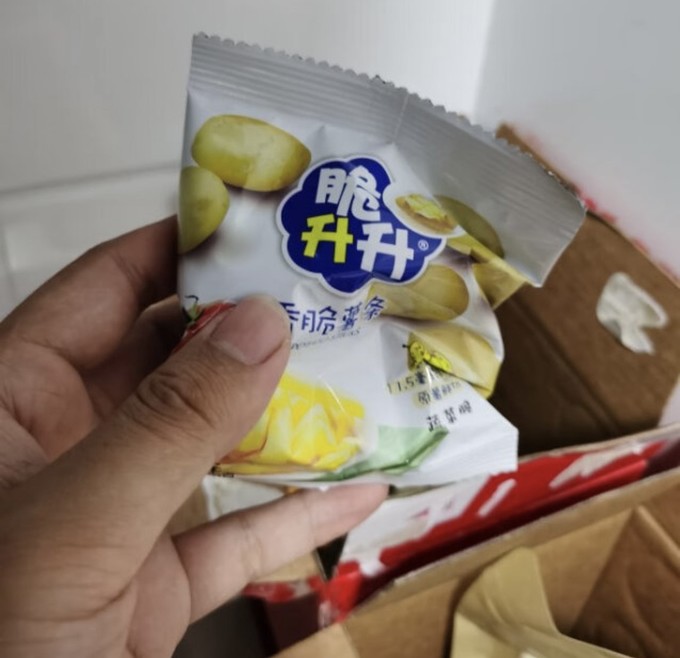 脆升升膨化食品