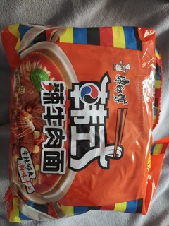 第一次吃韩式辣牛肉面