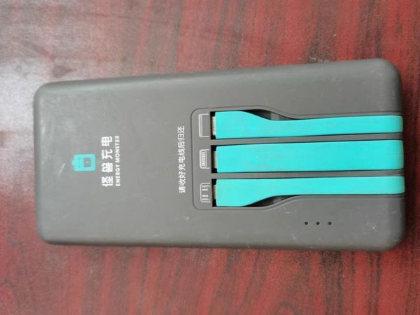 家人们谁懂啊，喝完酒回家，发现包里有惊喜