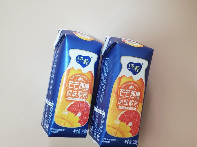 蒙牛常温酸奶