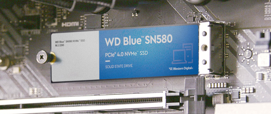 这款 SSD不简单：创见发布 U.2 SSD，7.2GB/S读速、能应对恶劣环境