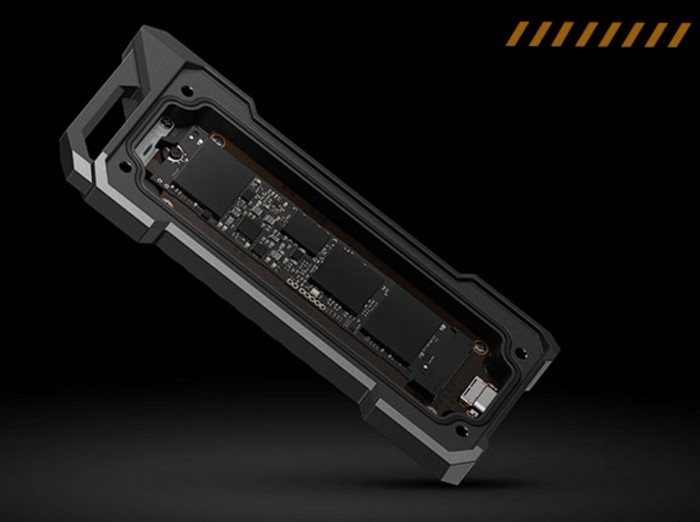 华硕发布 TUF GAMING AS1000 移动固态硬盘、防水防尘、抗摔、内置M.2 SSD