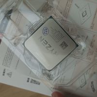 顺利换上CPU，AMD的通用插槽还是有优势的