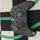 Xbox的游戏手柄是我用过最棒的游戏手柄！2014年450元，现在300元就能买到