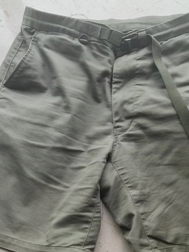 喜欢穿有口袋的短裤！