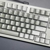 简约时尚的京造机械键盘，
