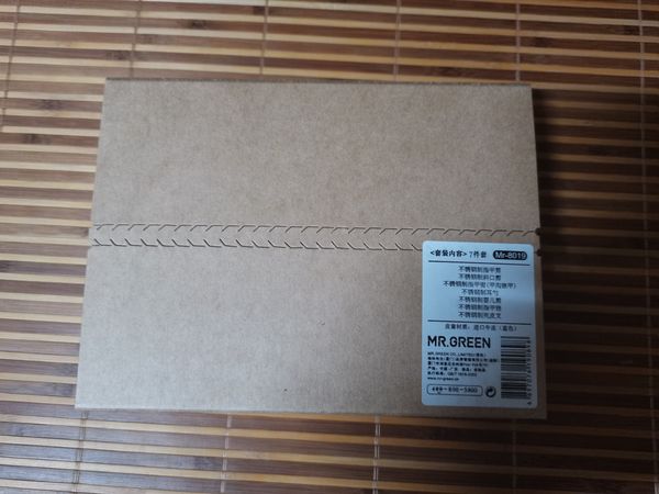 格林先生指甲套装还可以