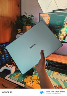 荣耀90镜头下的笔记本MagicBook X 16 2023 