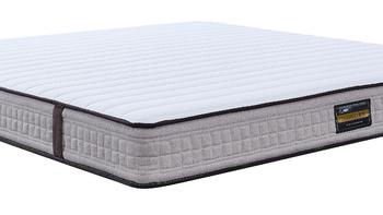 不同年龄段床垫怎么选？乳胶床垫/棕榈床垫/弹簧床垫/记忆棉床垫，哪个更适合你？
