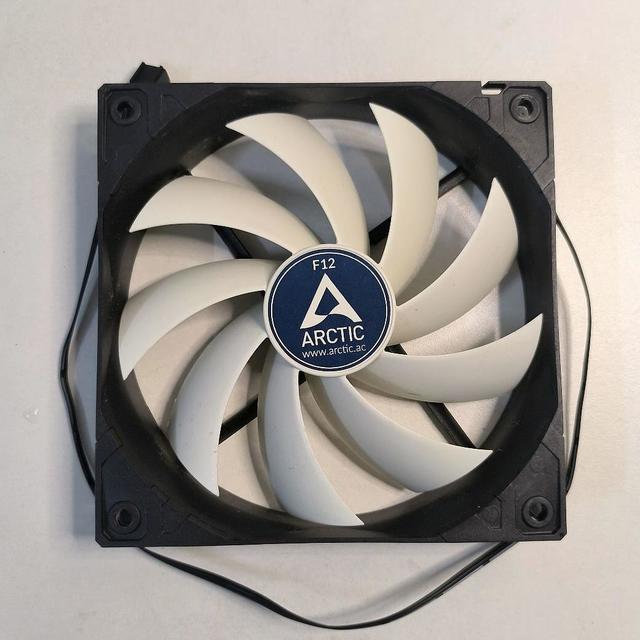 原来机箱风扇那么贵，聊聊机箱风扇那些事儿