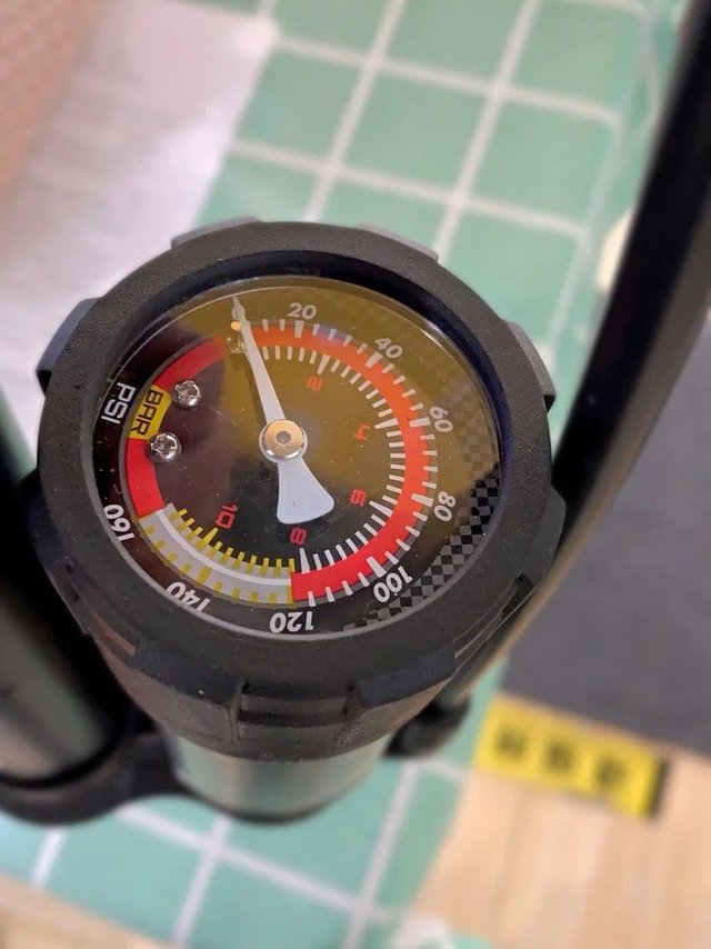 很好用的打气筒，永久老牌子……