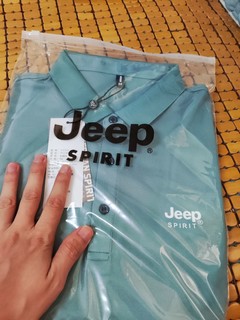 夏日买个JEEP短袖穿一下