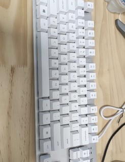 罗技k835机械键盘