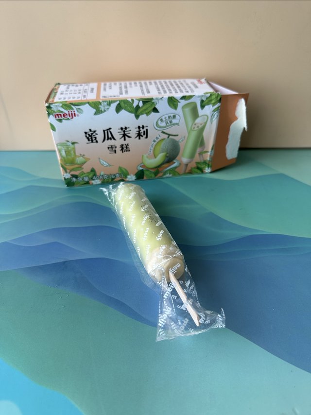 茶味➕果味，明治蜜瓜茉莉雪糕不妨一试