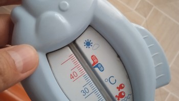 这个儿童洗澡盆温度计好用 防水耐高温