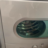 松下（Panasonic）直排烘干机是一款适合回南天的烘干机