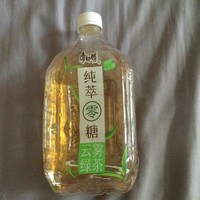 夏日冰爽绿茶，清凉解渴