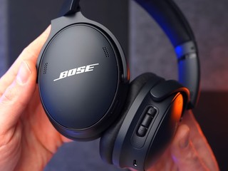 23年头戴式降噪旗舰耳机—BOSE QC 45