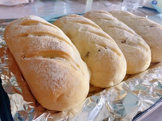 新良面包粉做的坚果面包