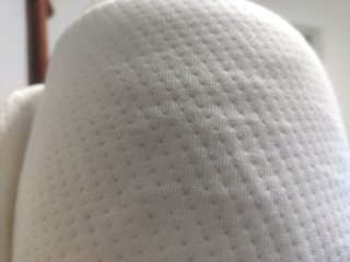 惊喜！京东京造乳胶枕让你一觉到天亮！