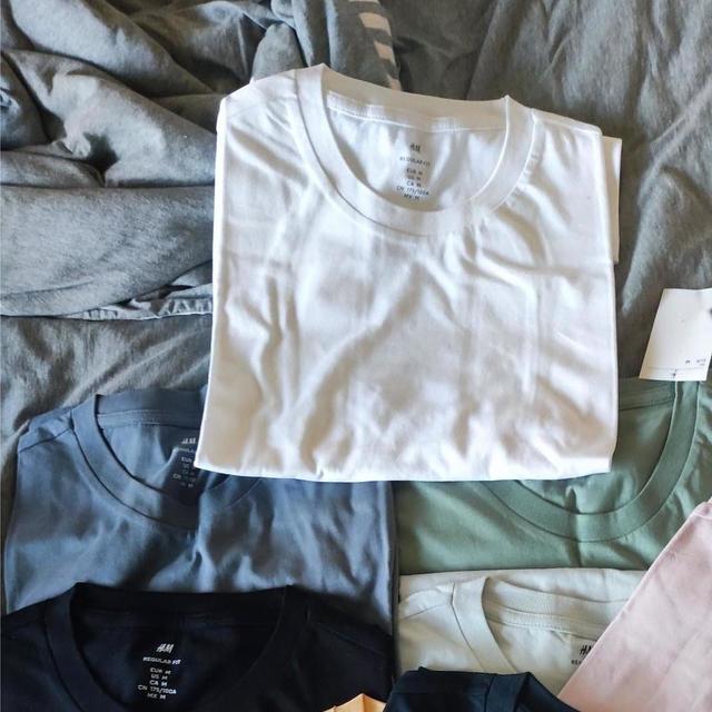 便宜又好穿，H&M10件装标准版圆领T恤