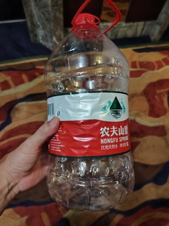 真的厉害，一天一桶水