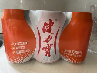 现在还有人爱喝健力宝吗？